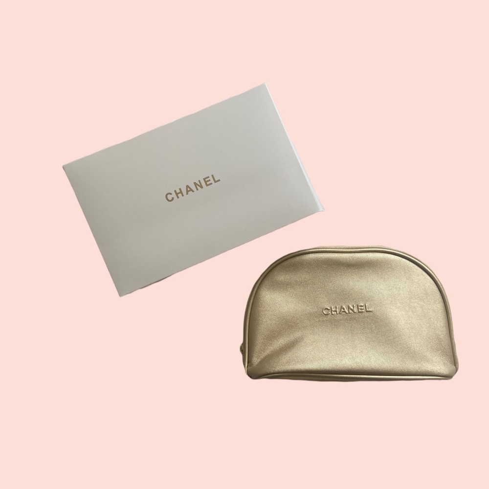 Chanel makeup pouch
